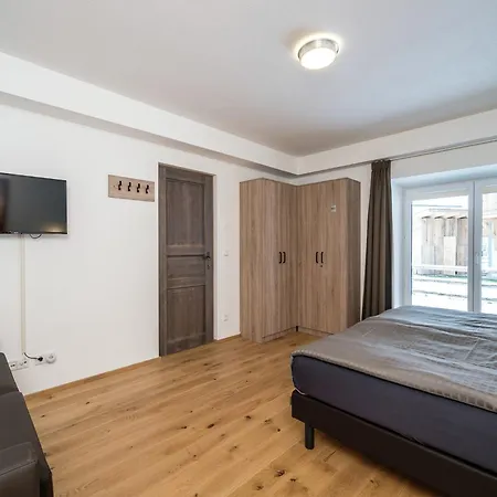 Apartment Premium Maisonette Near Resorts, Cleaning Included Sankt Michael im Lungau