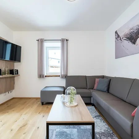 Apartment Premium Maisonette Near Resorts, Cleaning Included *